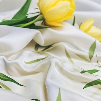 Polyester Crepe-Rayon / Viscose serie stof